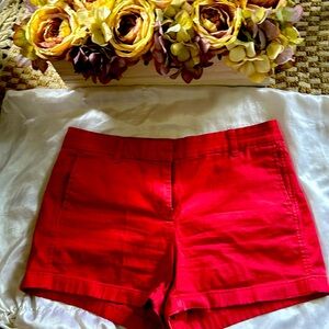 The perfect addition to your summer wardrobe: cute red J.Crew chino shorts!